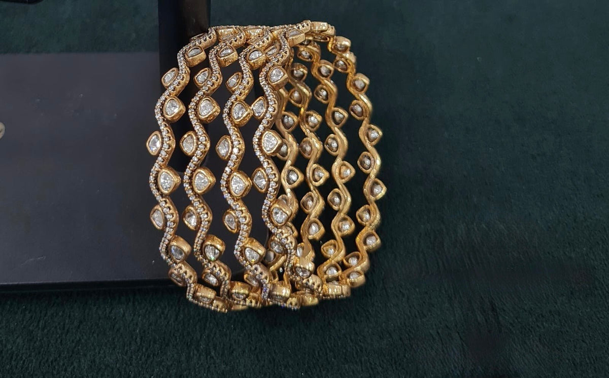 Victorian Bangles 07051 - KRISHNA'S SWETA JEWELLERY