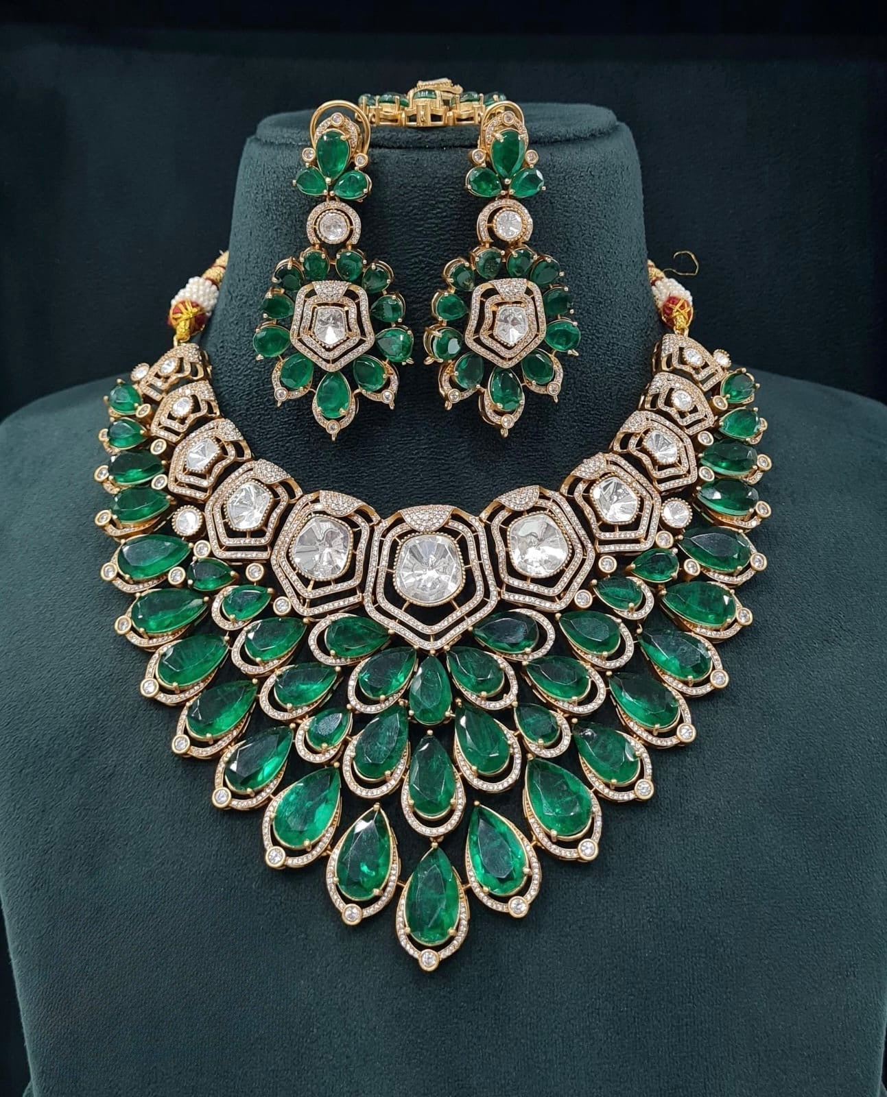 Victorian Bride Set 08061 - KRISHNA'S SWETA JEWELLERY