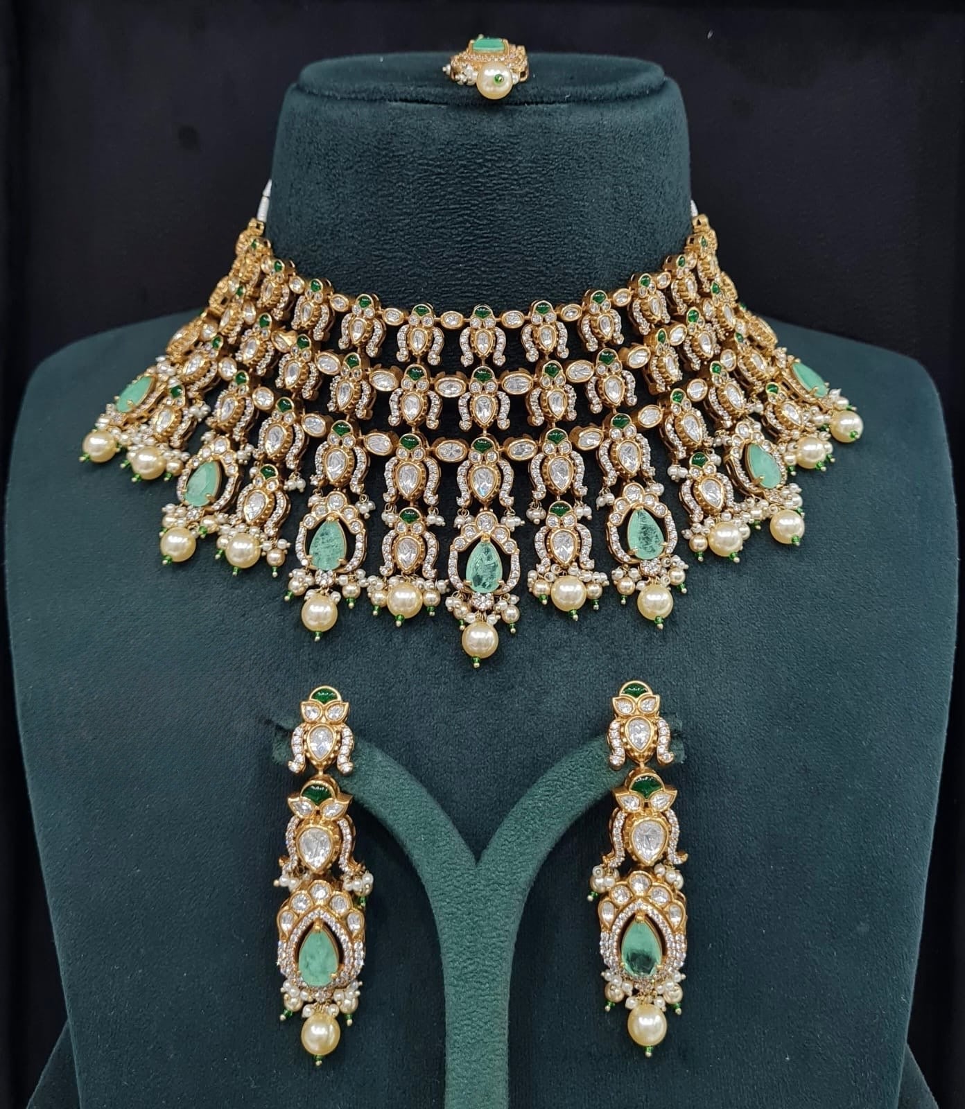 Victorian Bride Set 08974 - KRISHNA'S SWETA JEWELLERY