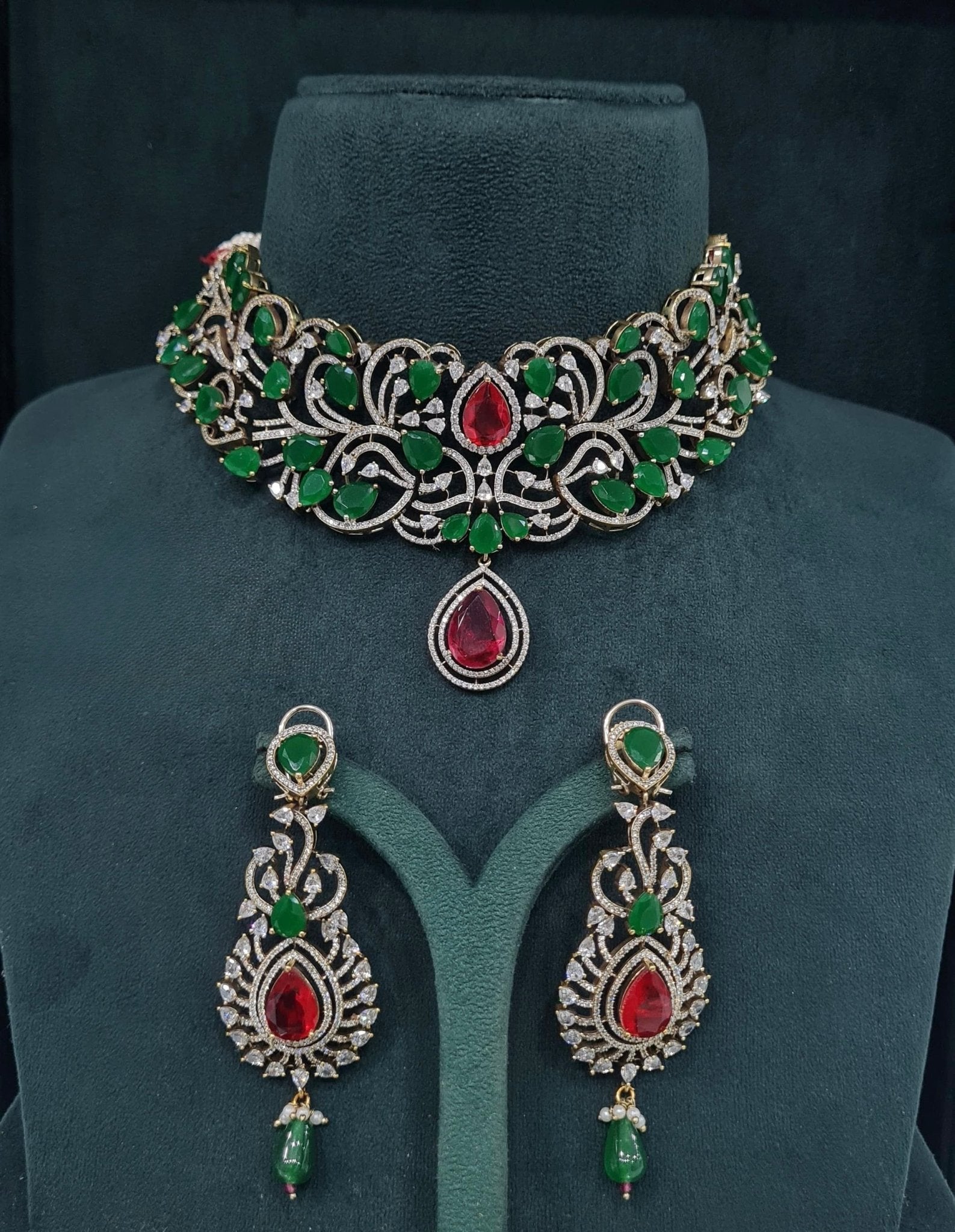 Victorian Choker 05750 - KRISHNA'S SWETA JEWELLERY