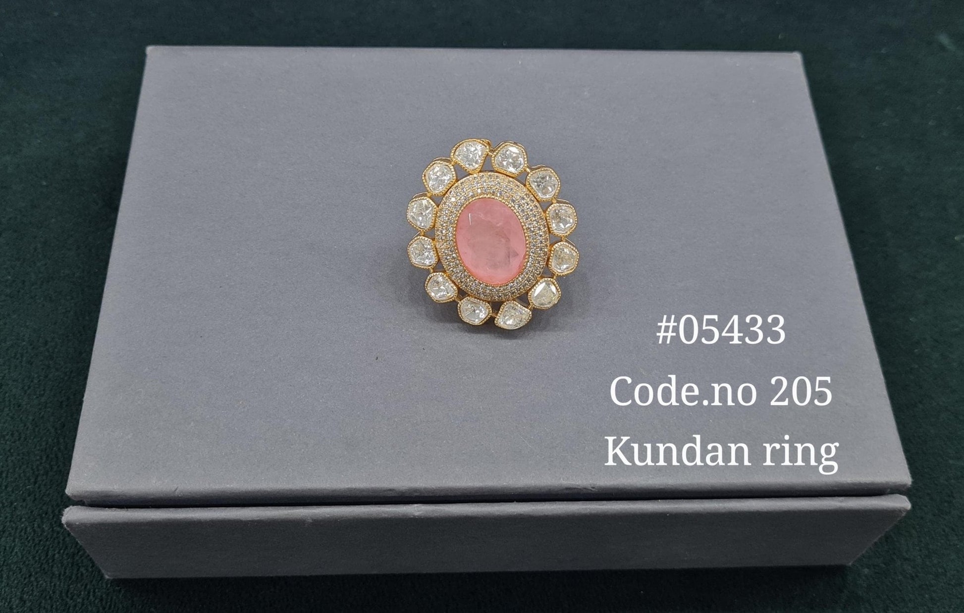 Victorian Fingerring 05433 - KRISHNA'S SWETA JEWELLERY