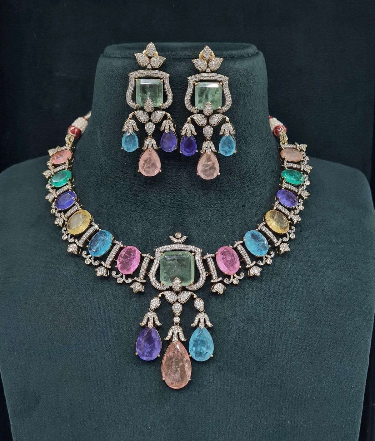 Victorian Necklace 05544 - KRISHNA'S SWETA JEWELLERY