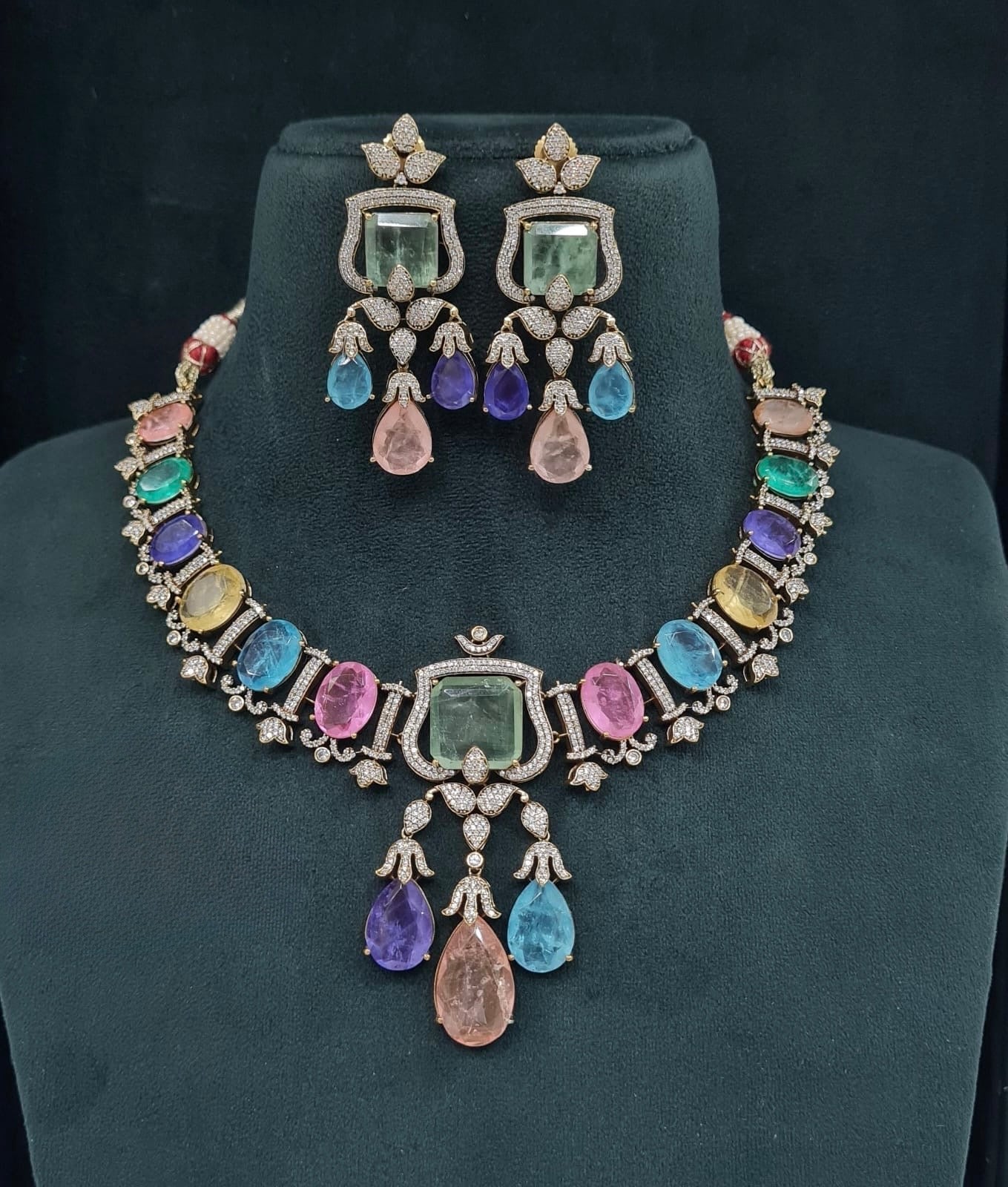 Victorian Necklace 05544 - KRISHNA'S SWETA JEWELLERY