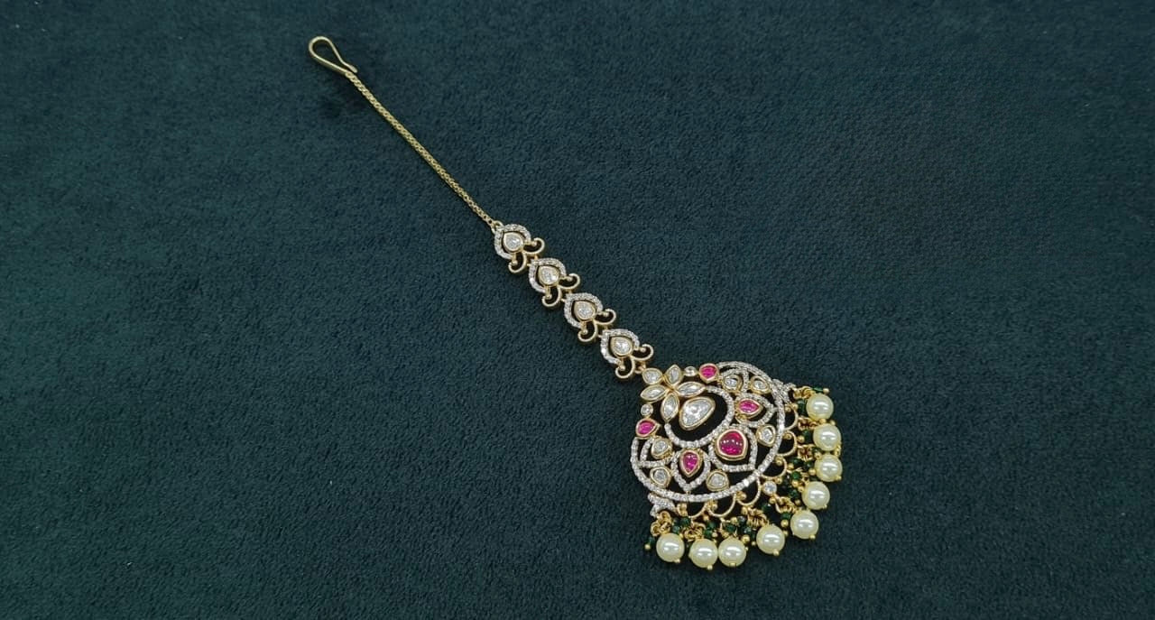 Victorian Tikka 05437 - KRISHNA'S SWETA JEWELLERY